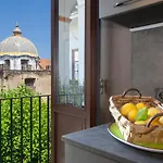 Maison Josephine Design Apartment With Terrace